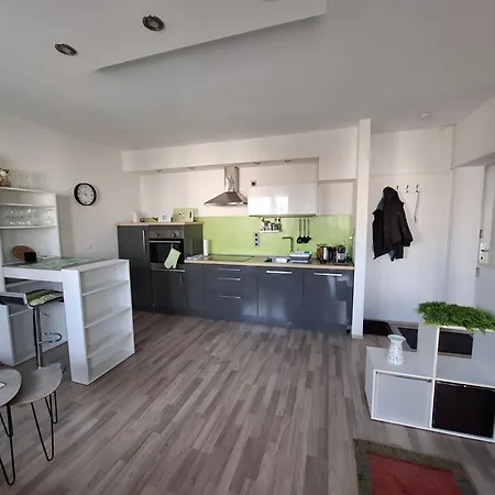 Urban - Zentral Und Graz